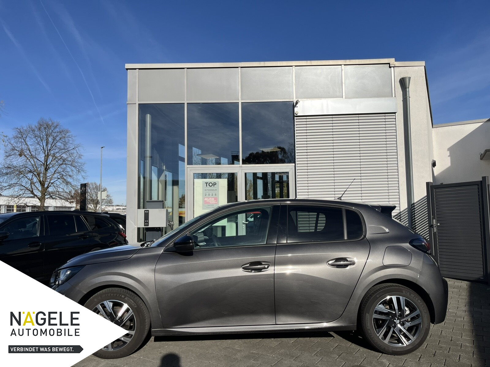 208 Allure Pack 1.2 PT 100 AUT NAVI | SHZ | RFK