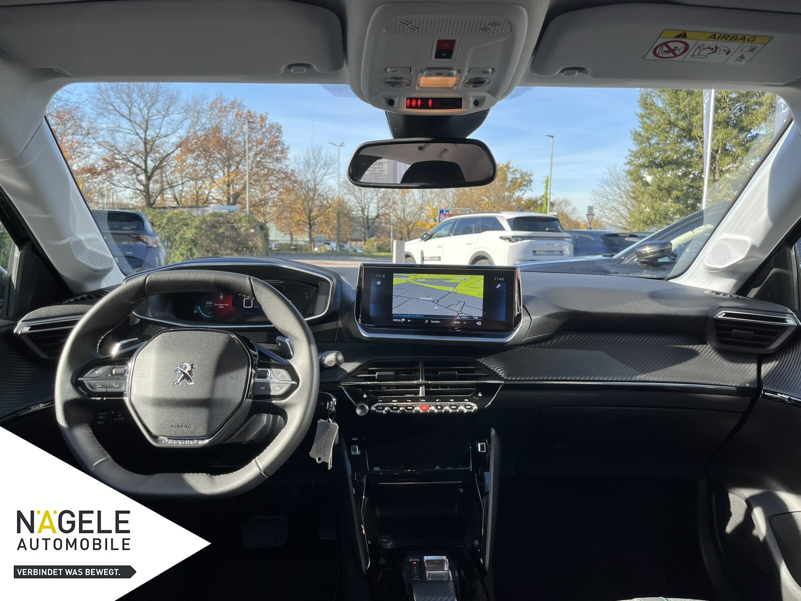 208 Allure Pack 1.2 PT 100 AUT NAVI | SHZ | RFK