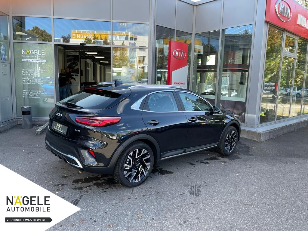 Xceed 1.6 Plug-in Hybrid Spirit|Navi| Klima|SZH