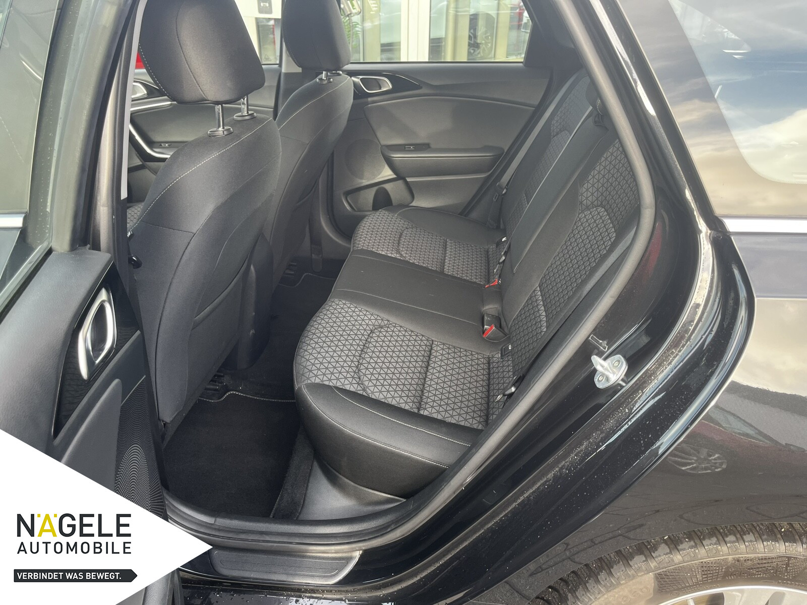 Ceed Sportswagon 1.4 TGDI Vision|Navi|SZH|Kamera