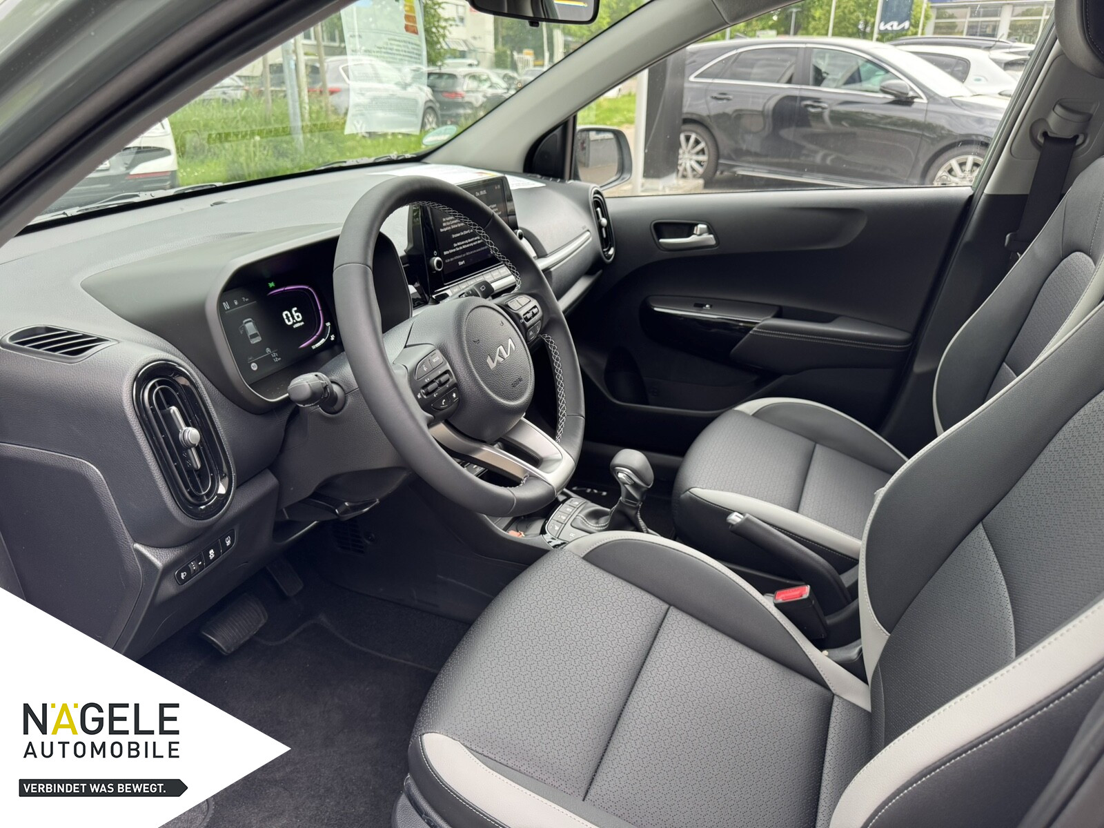 Picanto 1.2 AMT Spirit Premium|NAVI| LED|SZH