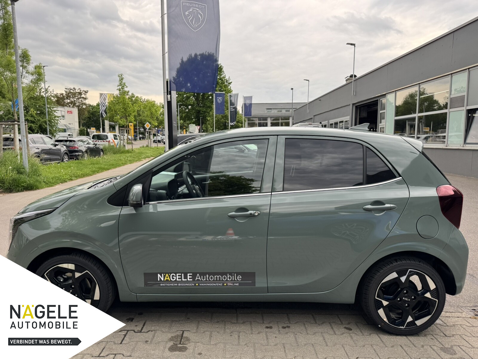 Picanto 1.2 AMT Spirit Premium|NAVI| LED|SZH
