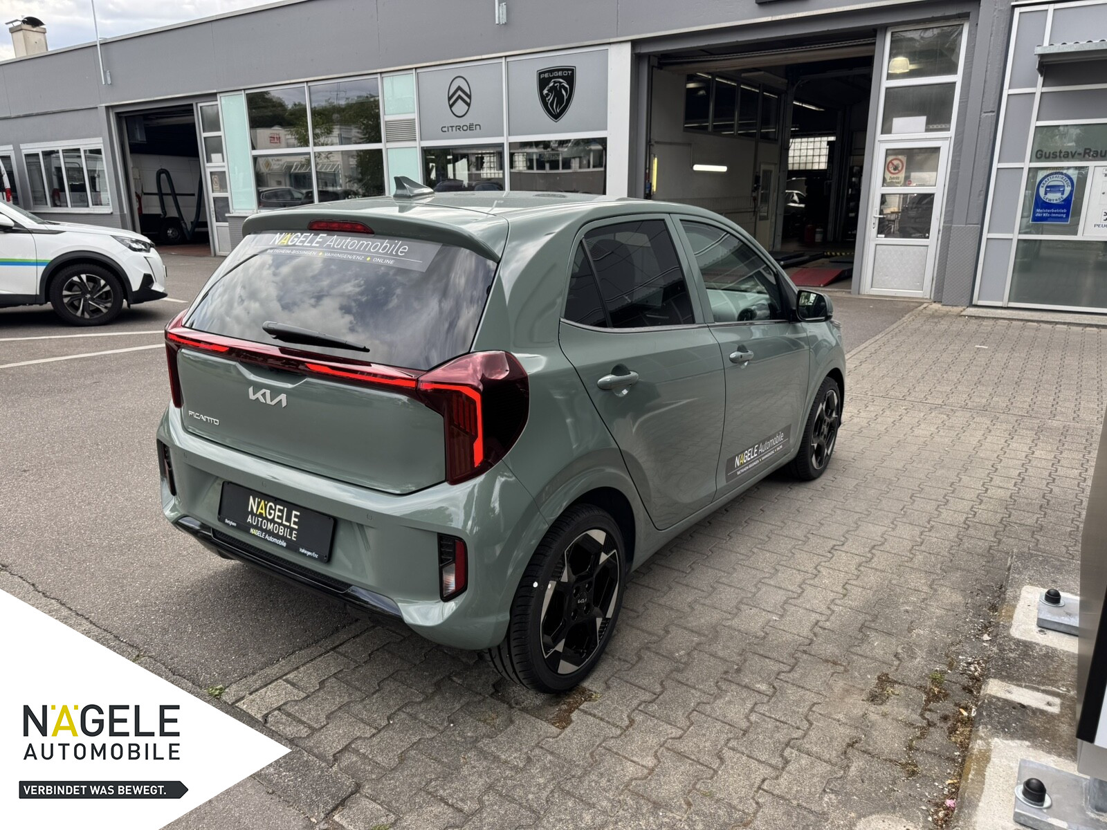 Picanto 1.2 AMT Spirit Premium|NAVI| LED|SZH