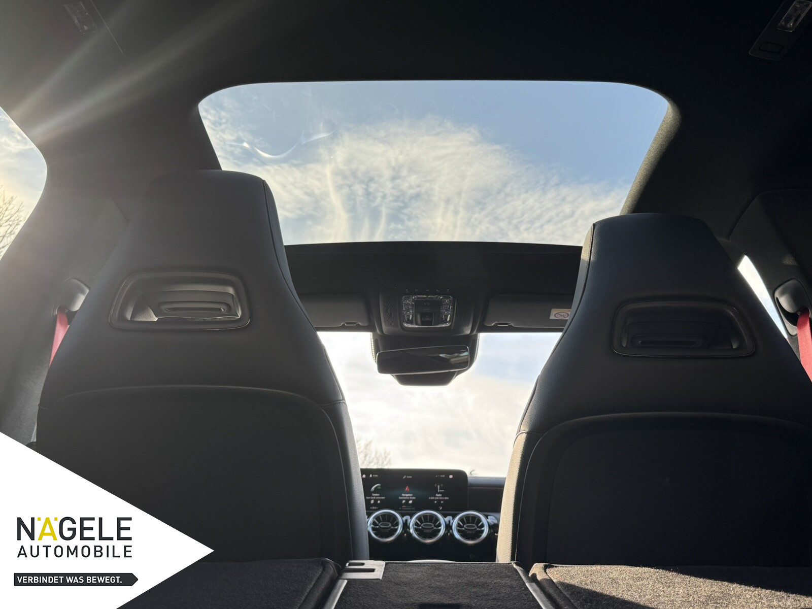 CLA35 AMG SB 4Matic|Night|Burmester|Pano|Ambient