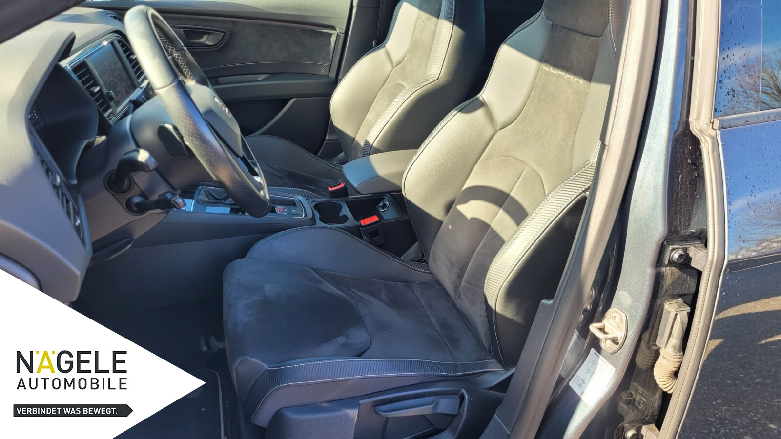 Leon ST 2.0 TSI Cupra 4Drive|Navi|LED|Panorama
