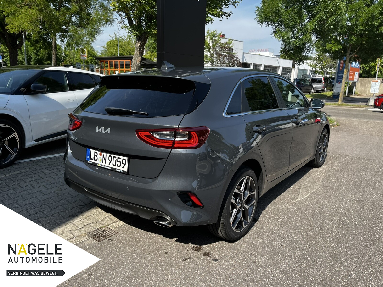 Ceed 1.0 T-GDI Mild-Hybrid DCT Ultimate Edition