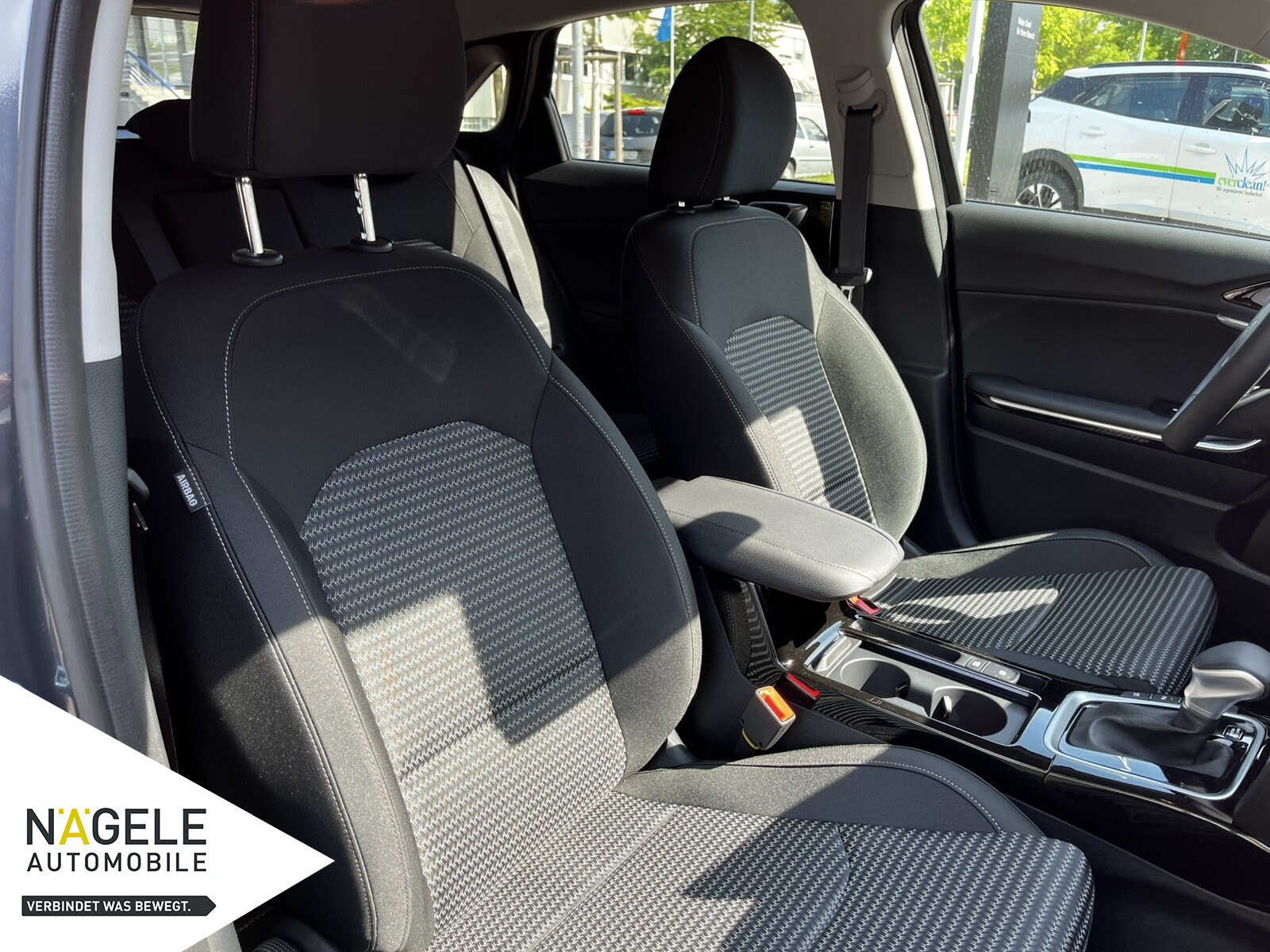 Ceed 1.0 T-GDI Mild-Hybrid DCT Ultimate Edition