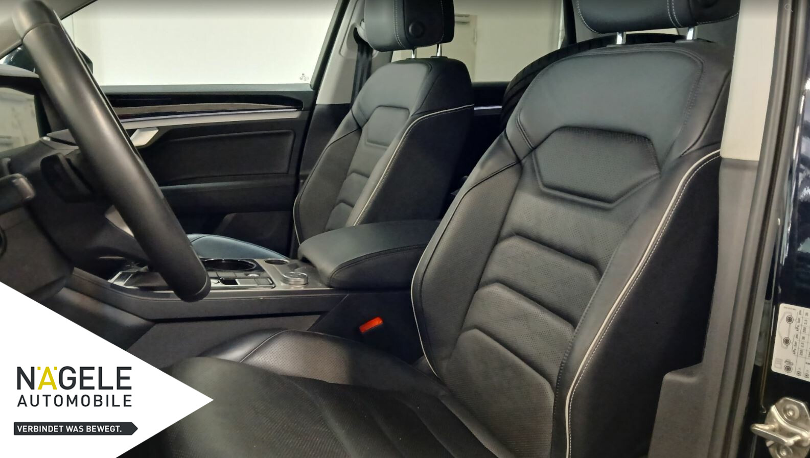Touareg 3.0TDI V6 4M Elegance|Navi+ACC+Leder+AHK