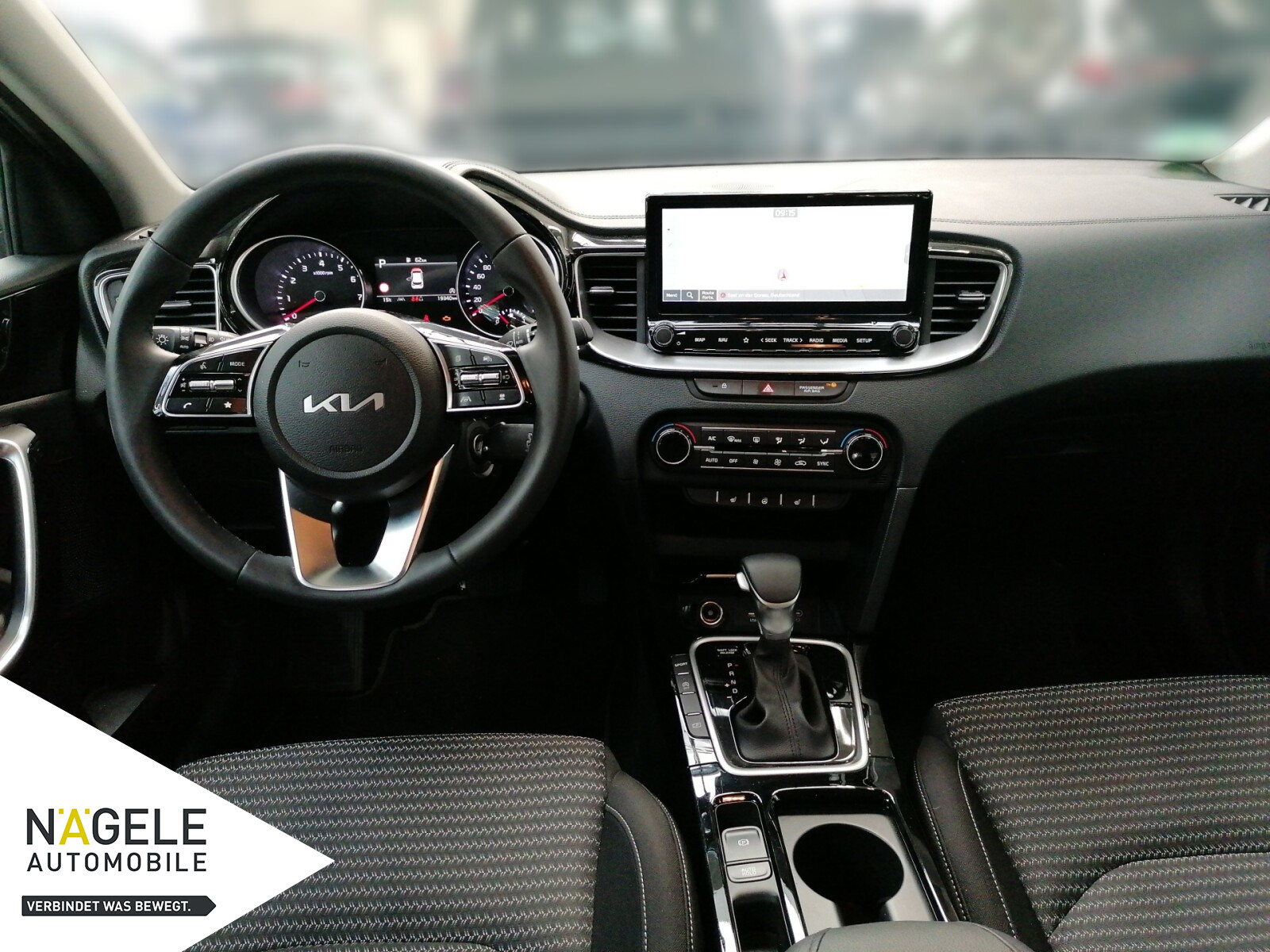 Ceed 1.5 T-GDI DCT Vision|Navi+SZH+LHZ+ACC Klima