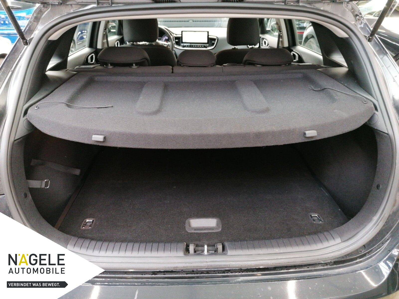 Ceed 1.5 T-GDI DCT Vision|Navi+SZH+LHZ+ACC Klima