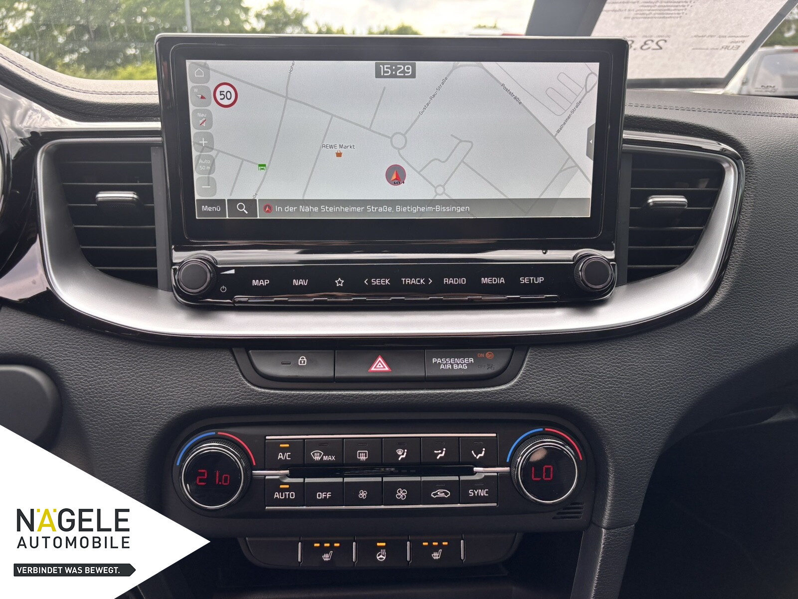 Ceed 1.5 T-GDI DCT Vision Navi+SZH+LHZ+ACC Klima