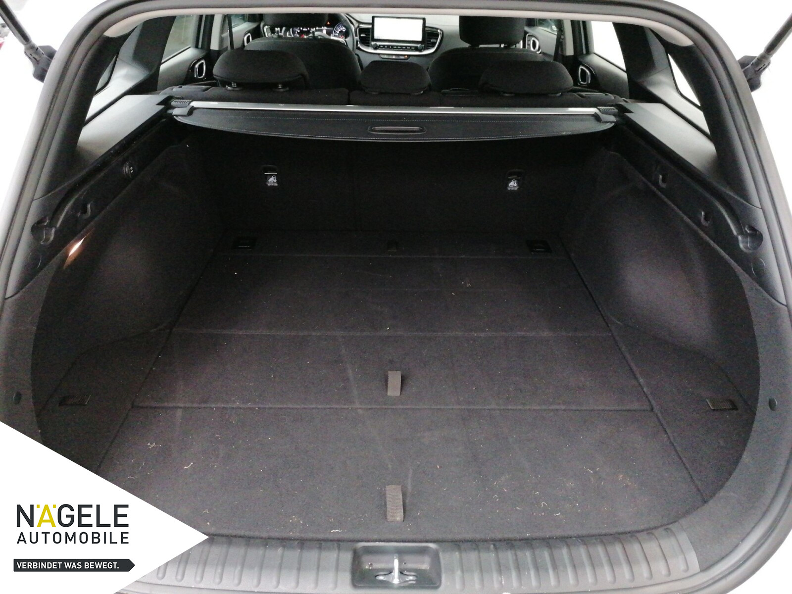 Ceed SW 1.5 T-GDI DCT Vision|Navi+SZH+LHZ+ACC BC