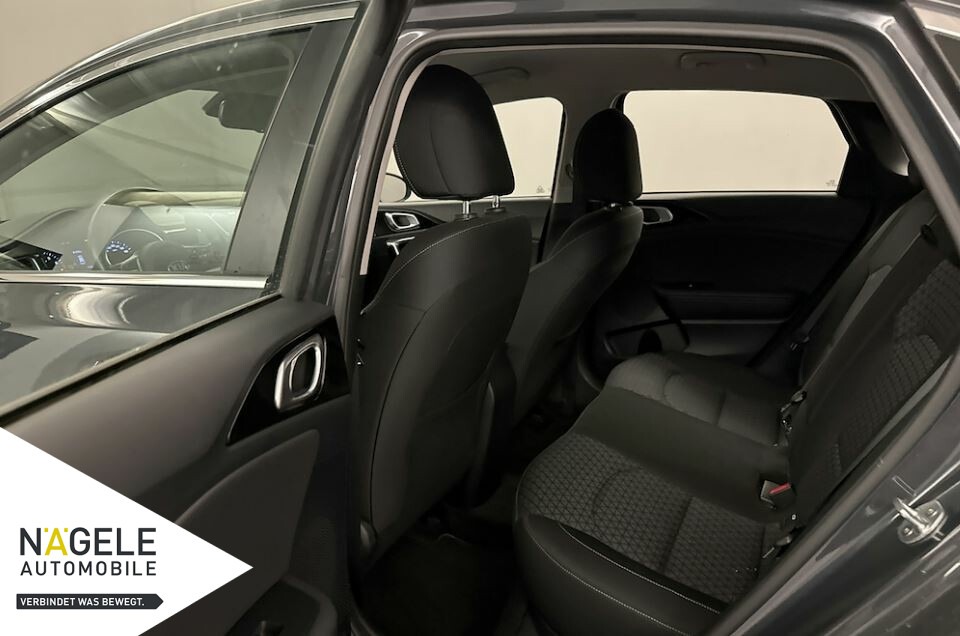 Ceed 1.4 TGDI Vision|Navi+SHZ+Tempomat+Carplay