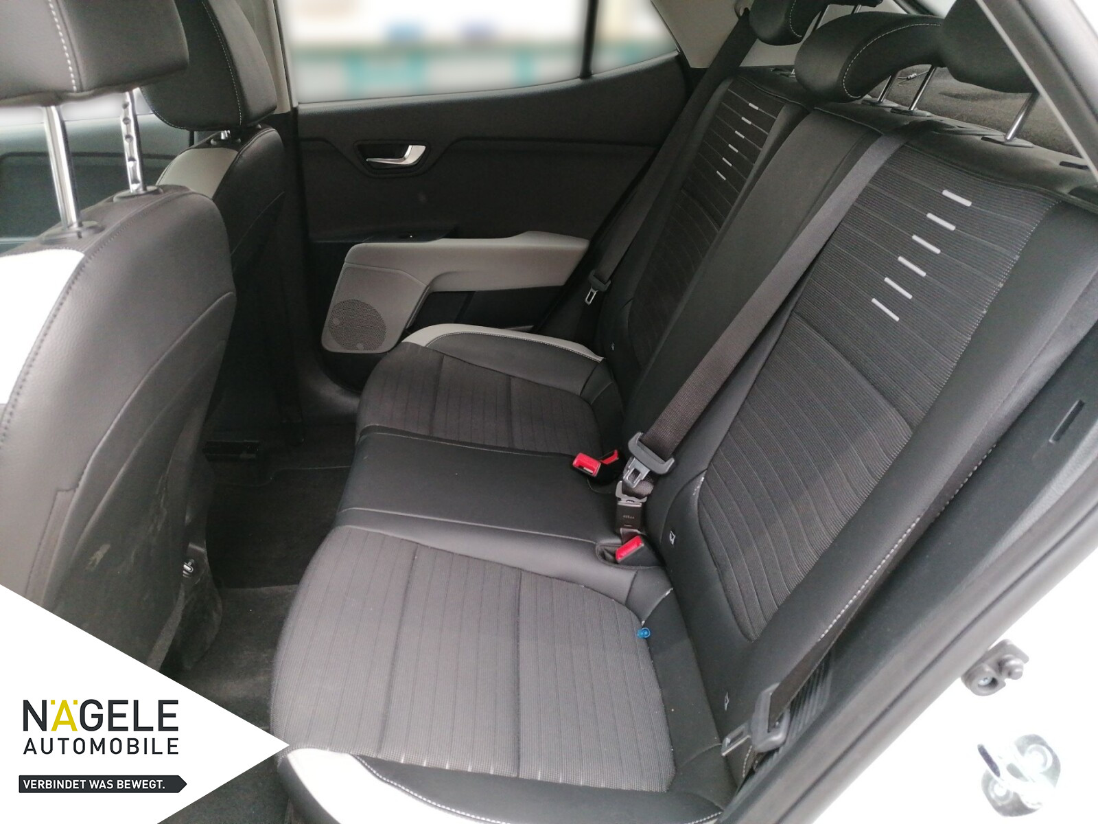 Stonic 1.0 T-GDI Spirit|Navi+LED+SHZ+LHZ+Carplay