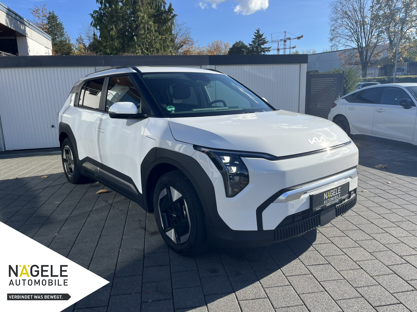 EV3 Earth 81,4kWh+V2L+Wärmepumpe+ACC Klima/LED