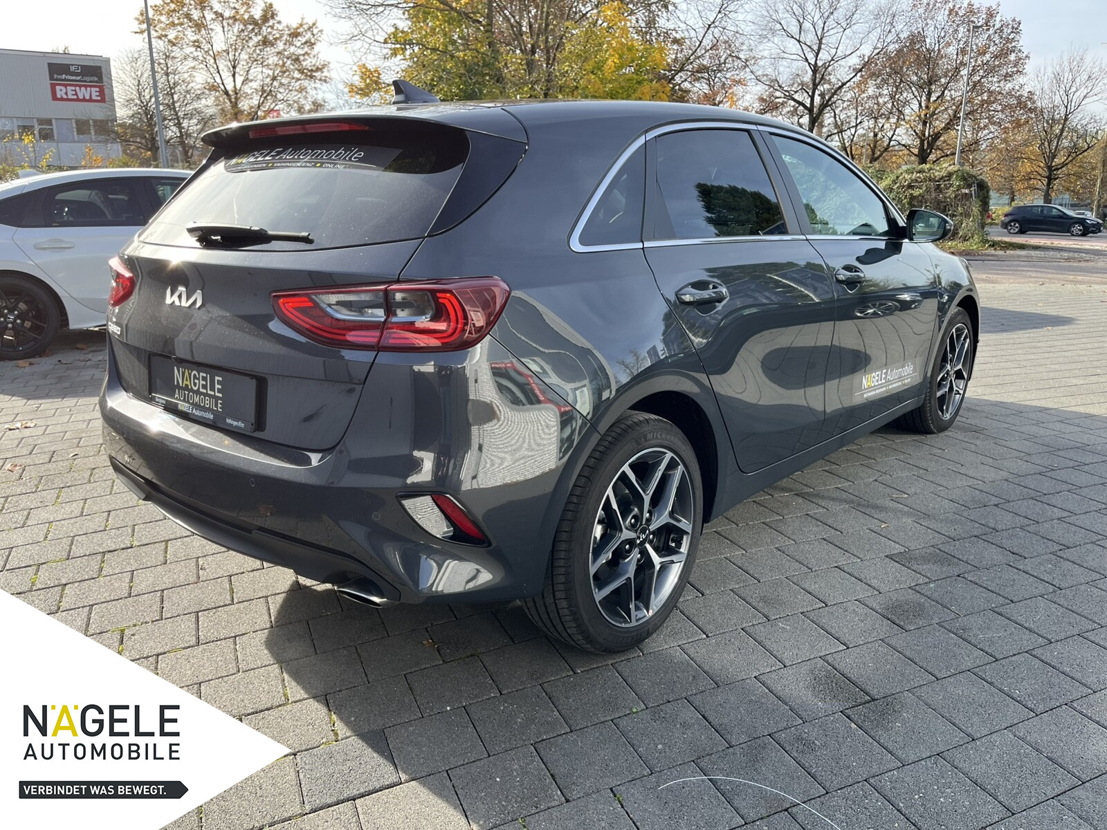 Ceed 1.5 T-GDI MH Automatik Ultimate Edition LED