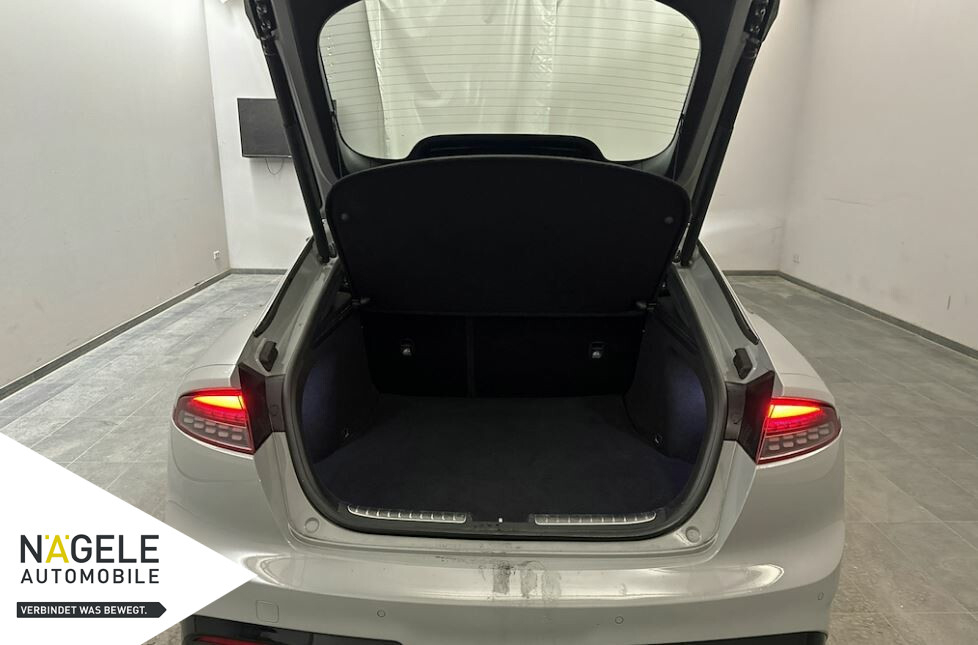 Stinger 3.3 GT V6 T-GDI 4WD|Navi+LED+Alcantara