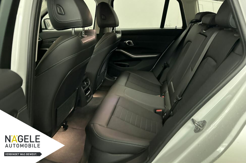 320d Touring|LiveCockp+HeadUp+Standheiz+HiFi+LED