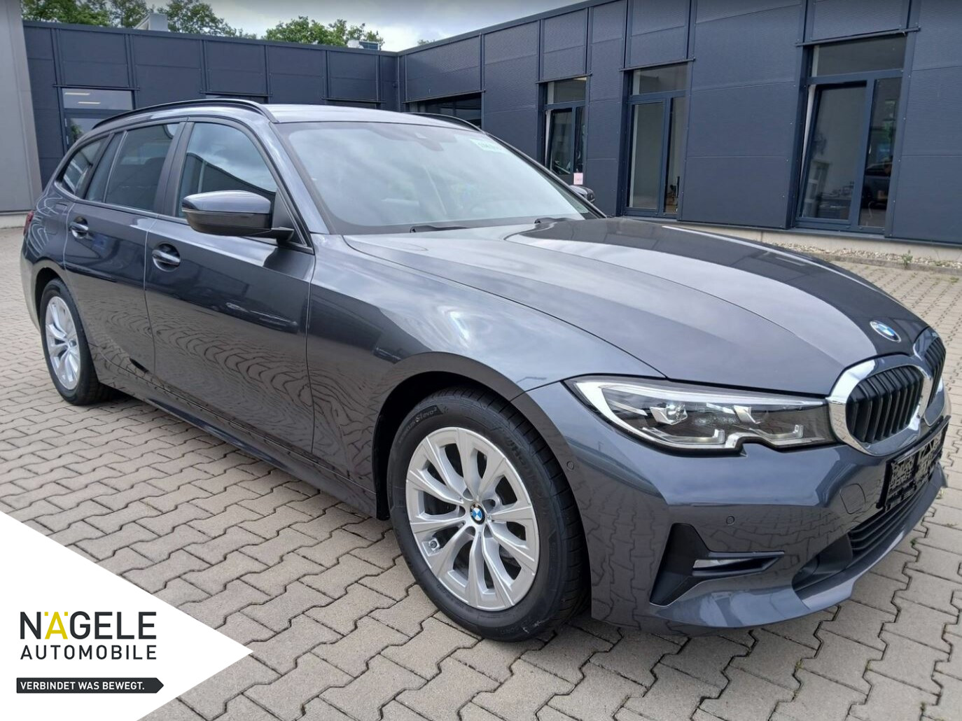 318d Touring|Live Cockpit+LED+Carplay+Tempomat