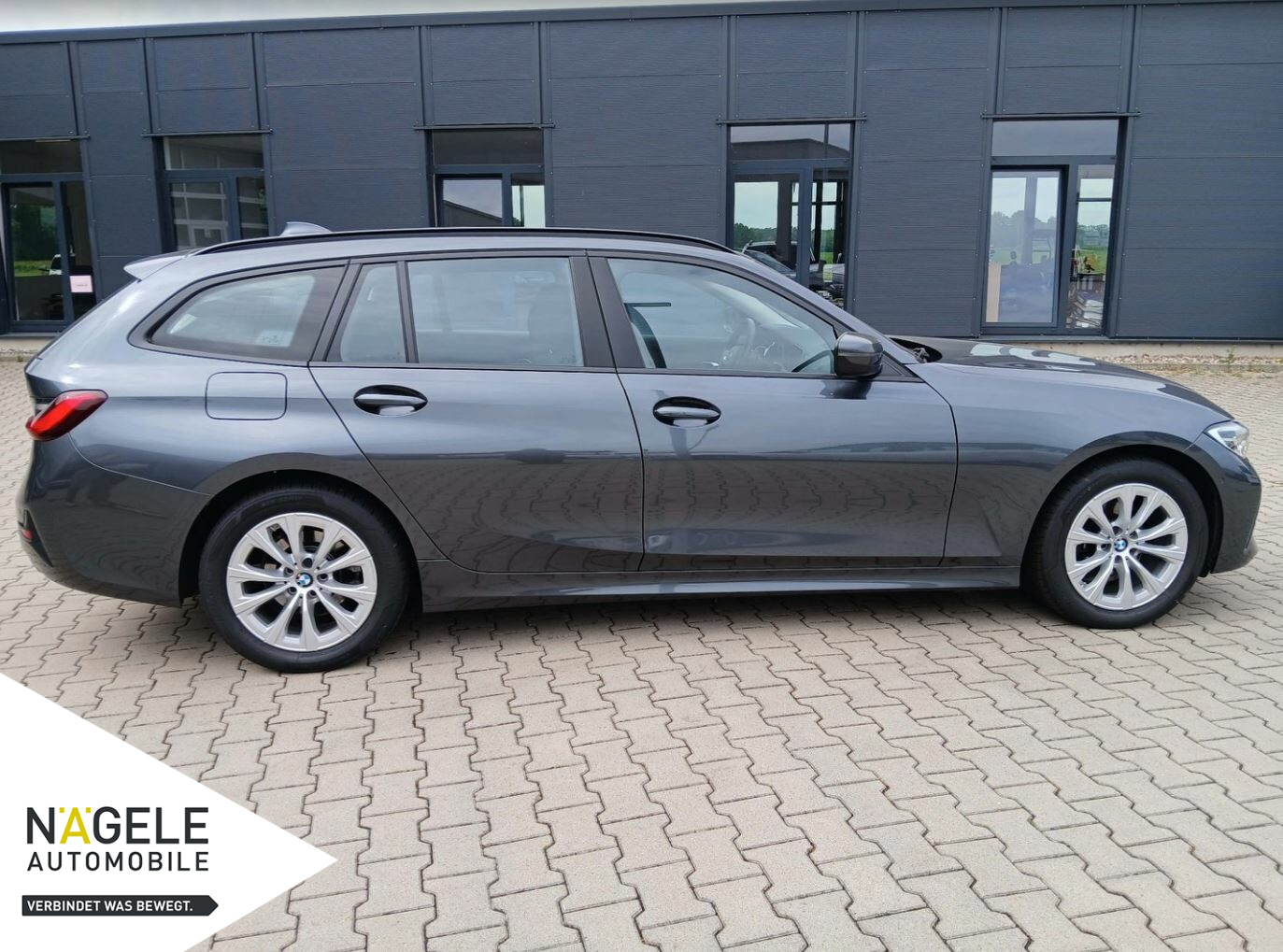 318d Touring|Live Cockpit+LED+Carplay+Tempomat