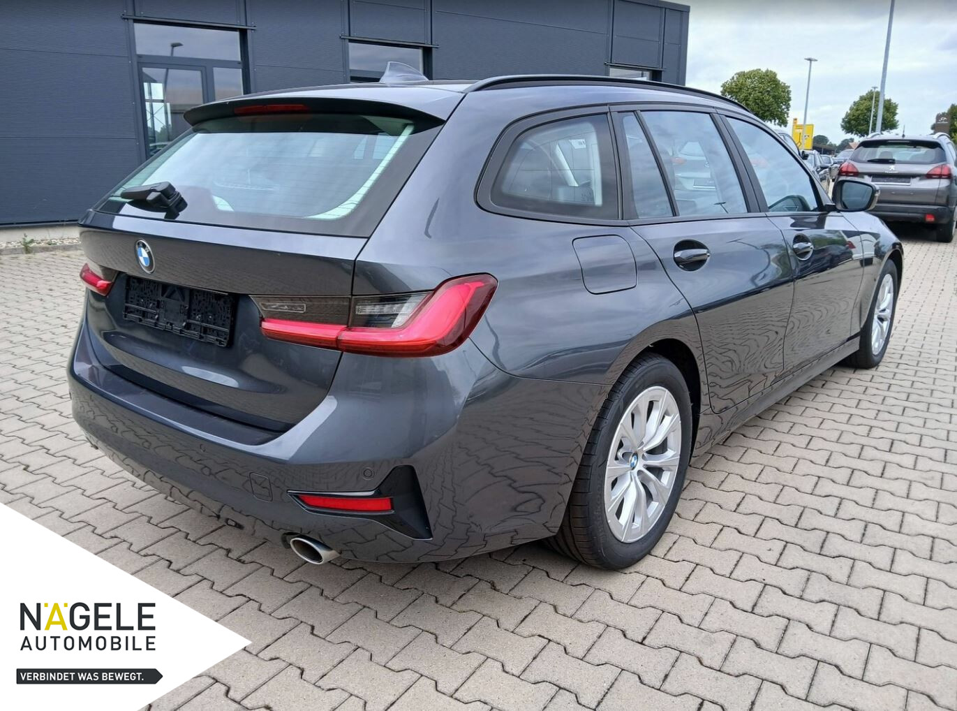 318d Touring|Live Cockpit+LED+Carplay+Tempomat