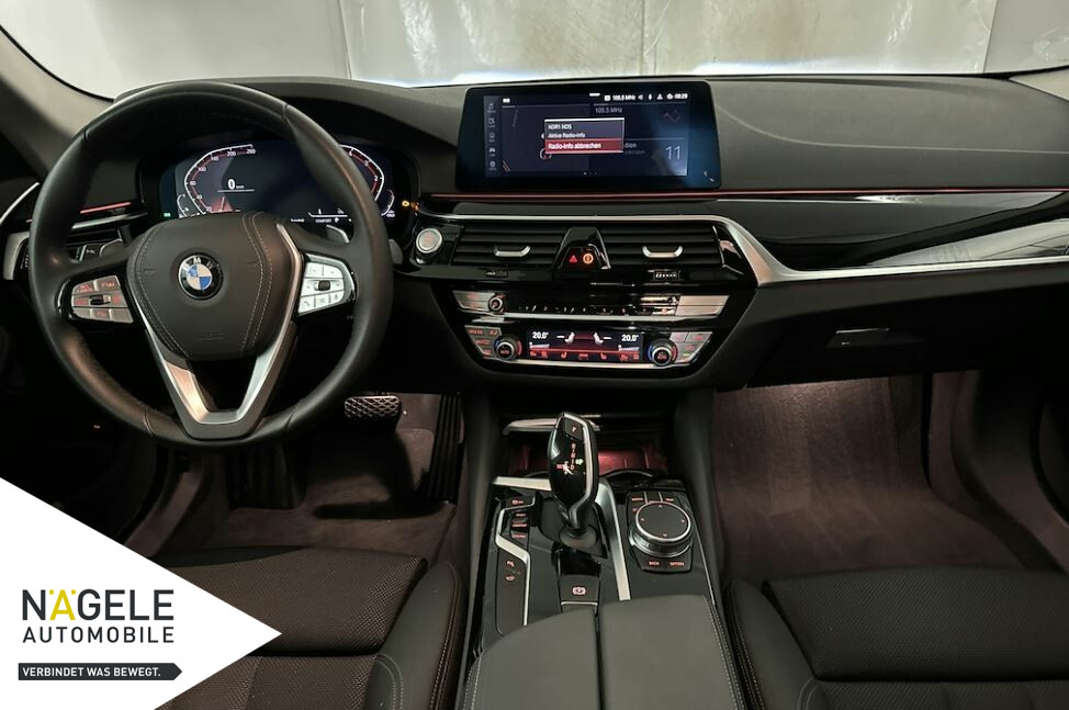 520d xDr Touring|Navi+adaptLED+ACC+Memory+Kamera