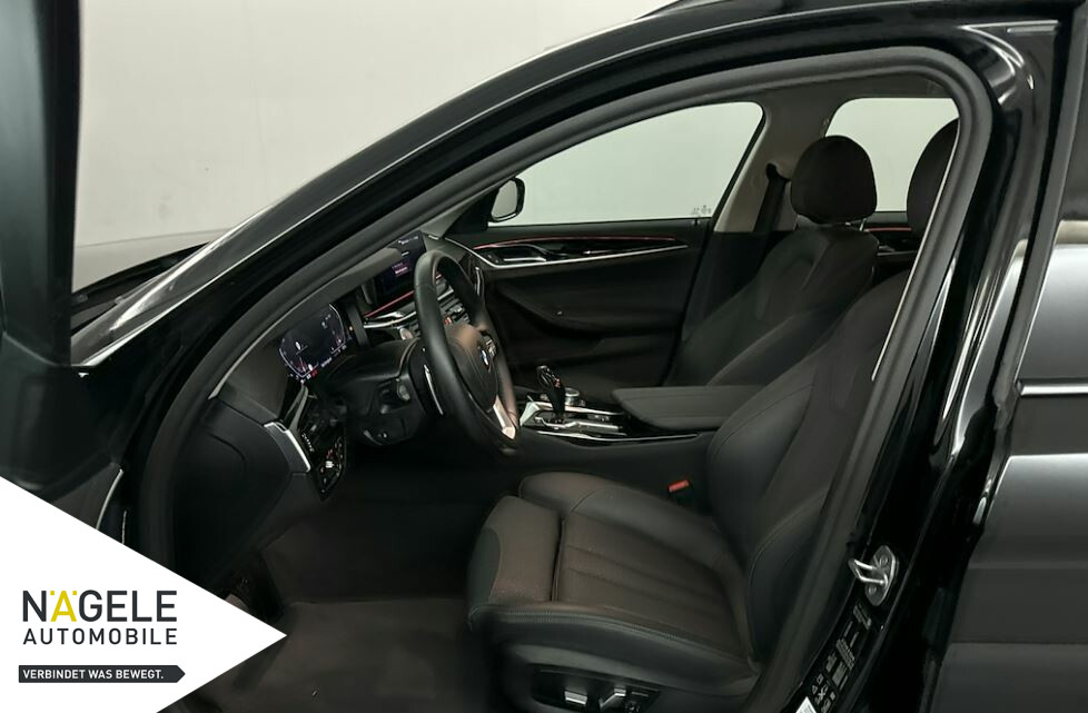 520d xDr Touring|Navi+adaptLED+ACC+Memory+Kamera