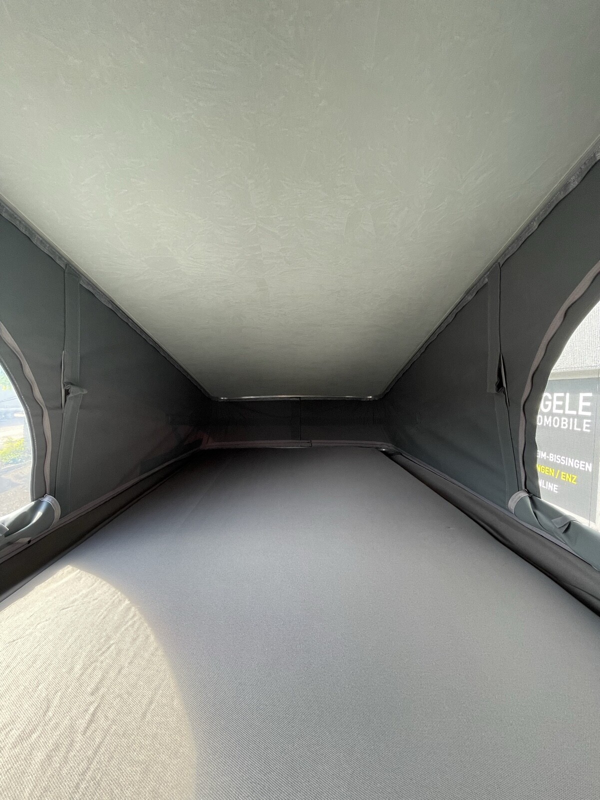 Sunvan Compact Wohnmobil FZG618 | Schlaf-Hubdach