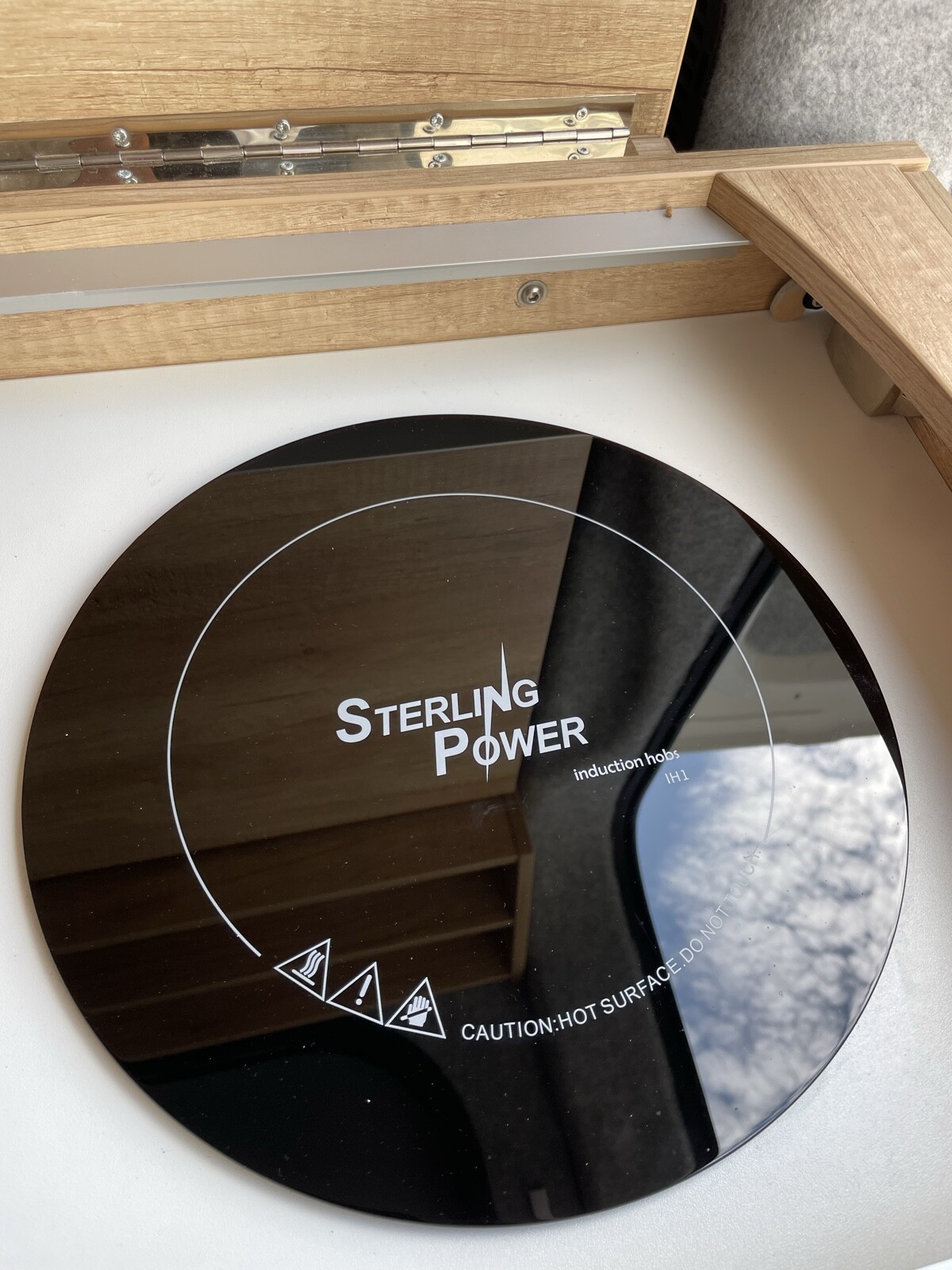 Sunvan Compact Wohnmobil FZG618 | Schlaf-Hubdach