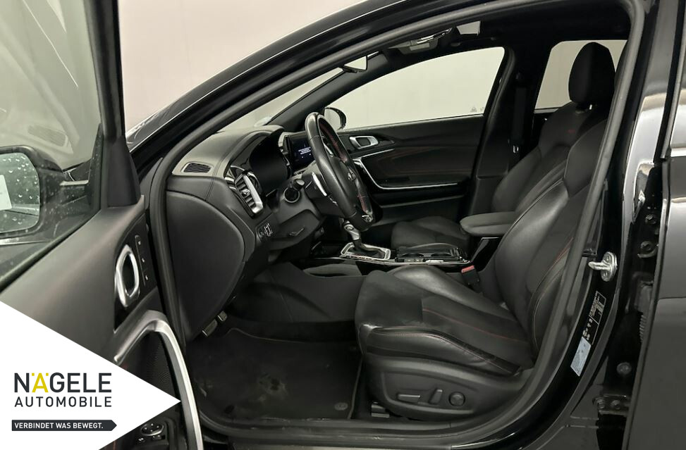 Proceed GT 1.6 T-GDI|Navi+LED+Leder+Panorama+AHK