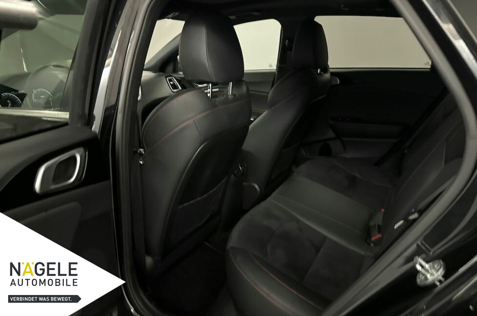 Proceed GT 1.6 T-GDI|Navi+LED+Leder+Panorama+AHK