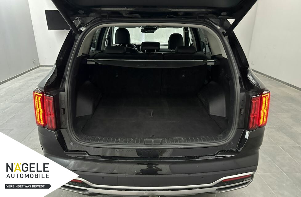 Sorento 2.2CRDi 4WD Spirit+Navi+ACC+Panorama+AHK