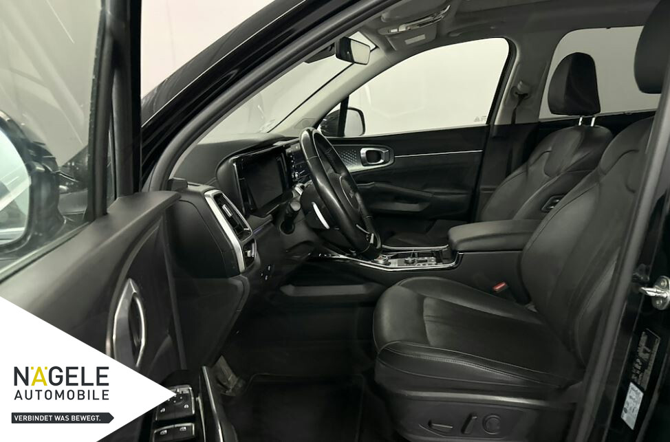 Sorento 2.2CRDi 4WD Spirit+Navi+ACC+Panorama+AHK