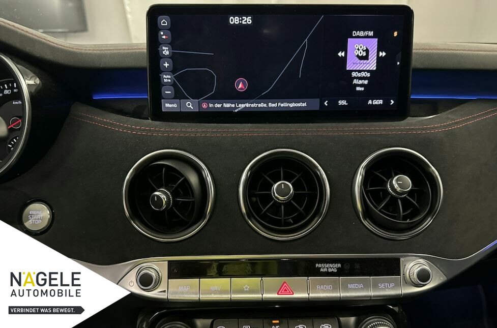Stinger GT 3.3 T-GDI 4WD|Alcantara+Glasdach+HUD