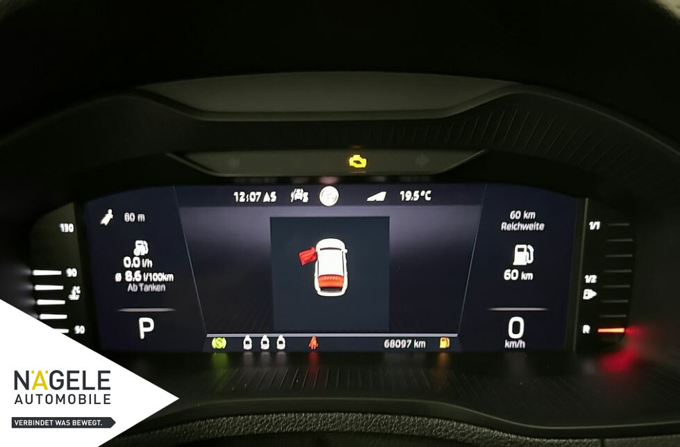 Karoq 1.5 TSI Sportline|ACC+RFK+Canton+Pano+AHK