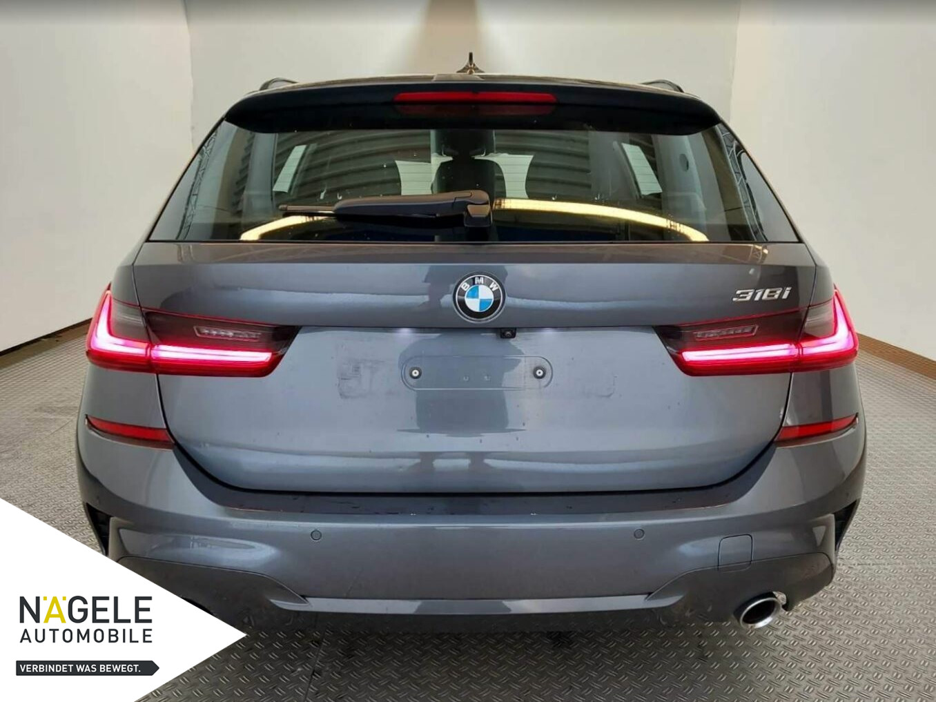 318i Touring M Sport|Shadow+Keyless+ACC+Leder