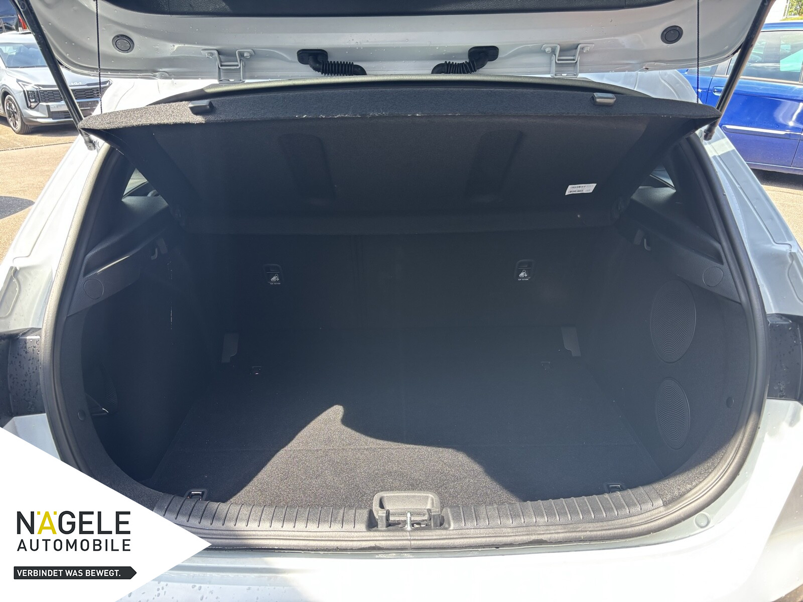 Ceed 1.5 T-GDI AT Ultimate Ed.+Style+JBL+ACC LED