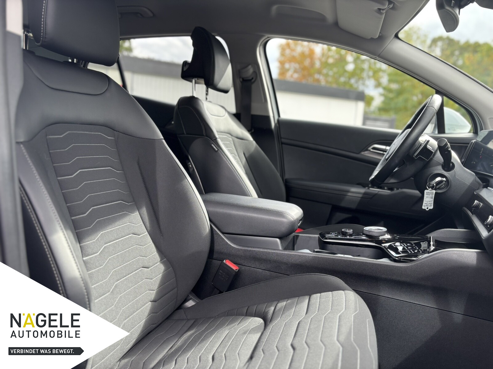 Sportage 1.6 T-GDI PHEV AWD+ACC+elektr. Sitze