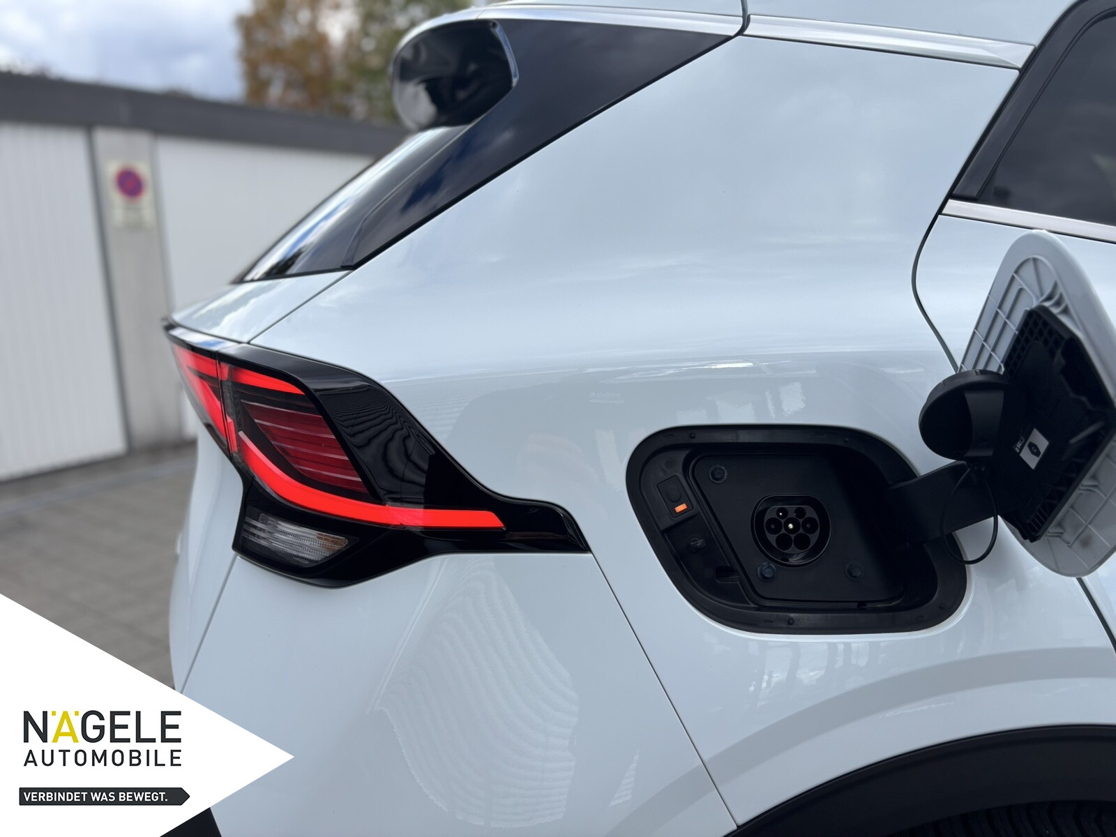 Sportage 1.6 T-GDI PHEV AWD+ACC+elektr. Sitze