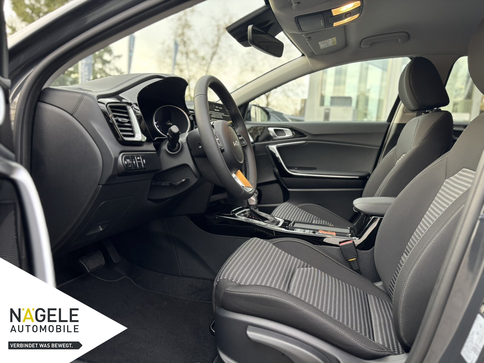 Ceed 1.5 T-GDI Ultimate+ACC+JBL+Style+Keyless BC