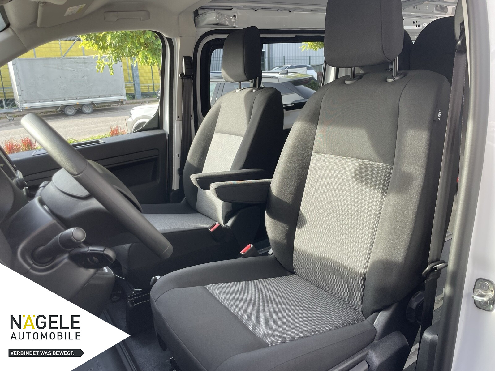 Expert 2.0 BlueHDi 145+8-Sitze+Carplay+Klima+RFK