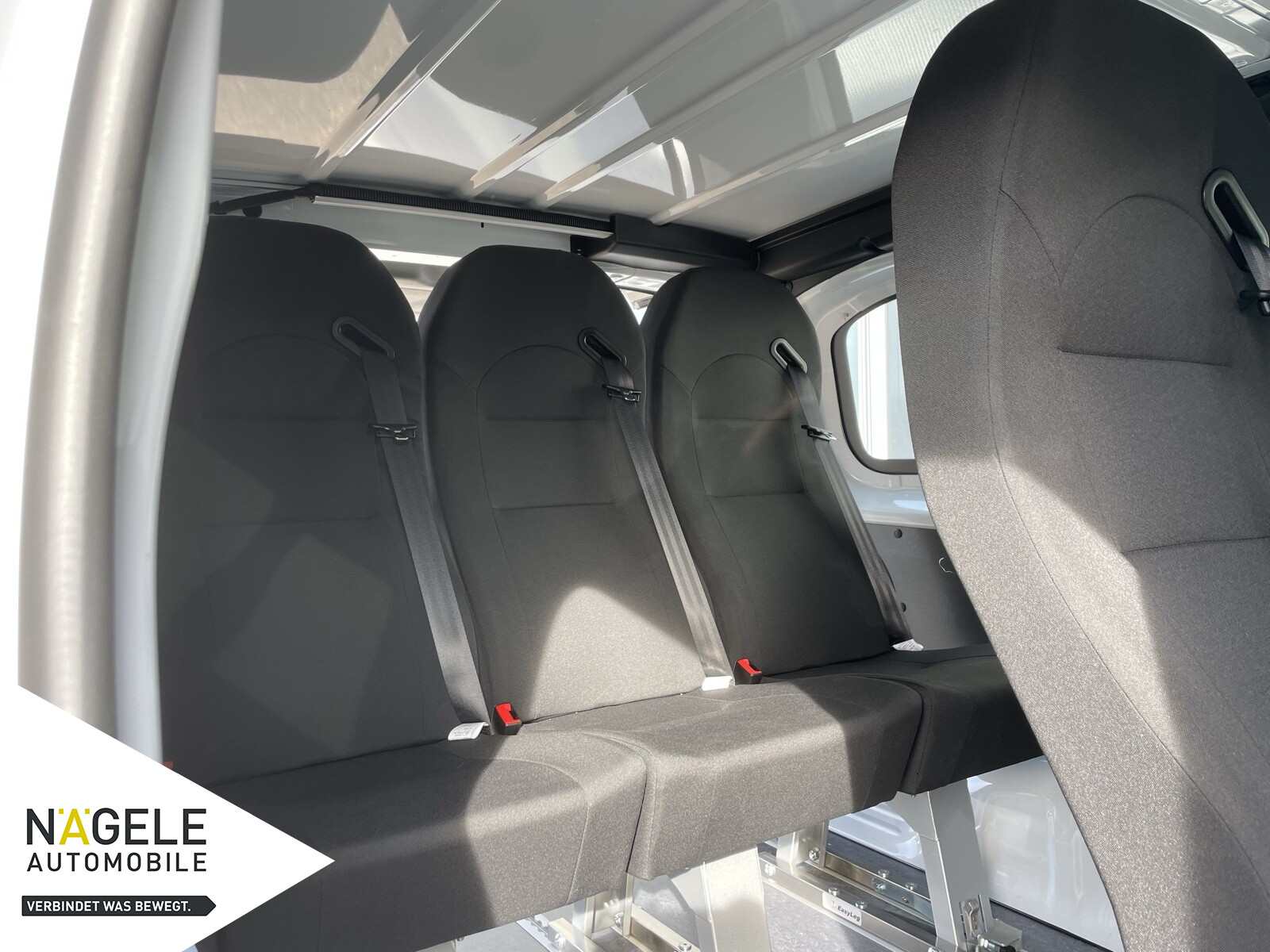 Expert 2.0 BlueHDi 145+8-Sitze+Carplay+Klima+RFK
