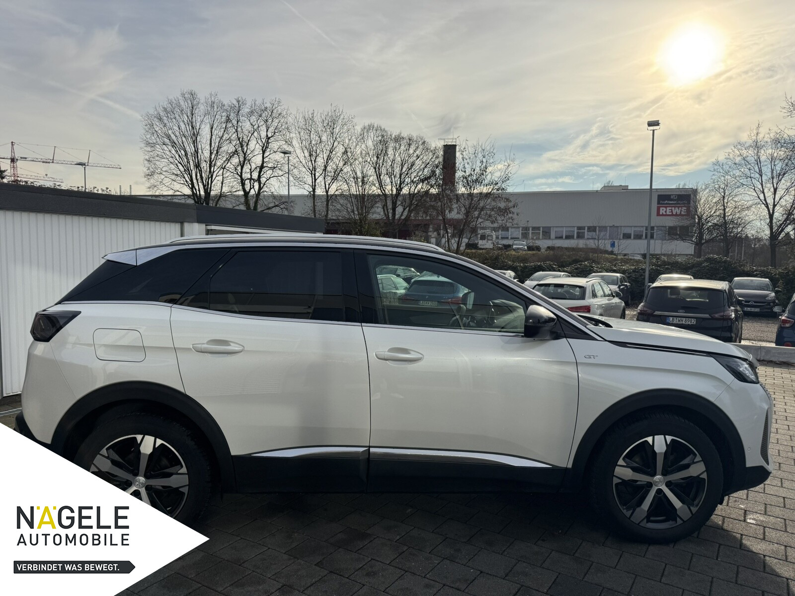 3008 1.2 130 GT Automatik +Panodach+LED+Navi BC