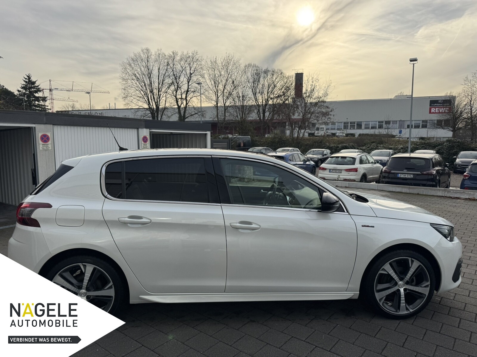 308 Autom. 130PS GT-Line|NAVI+ACC+PANO+MASSAGE