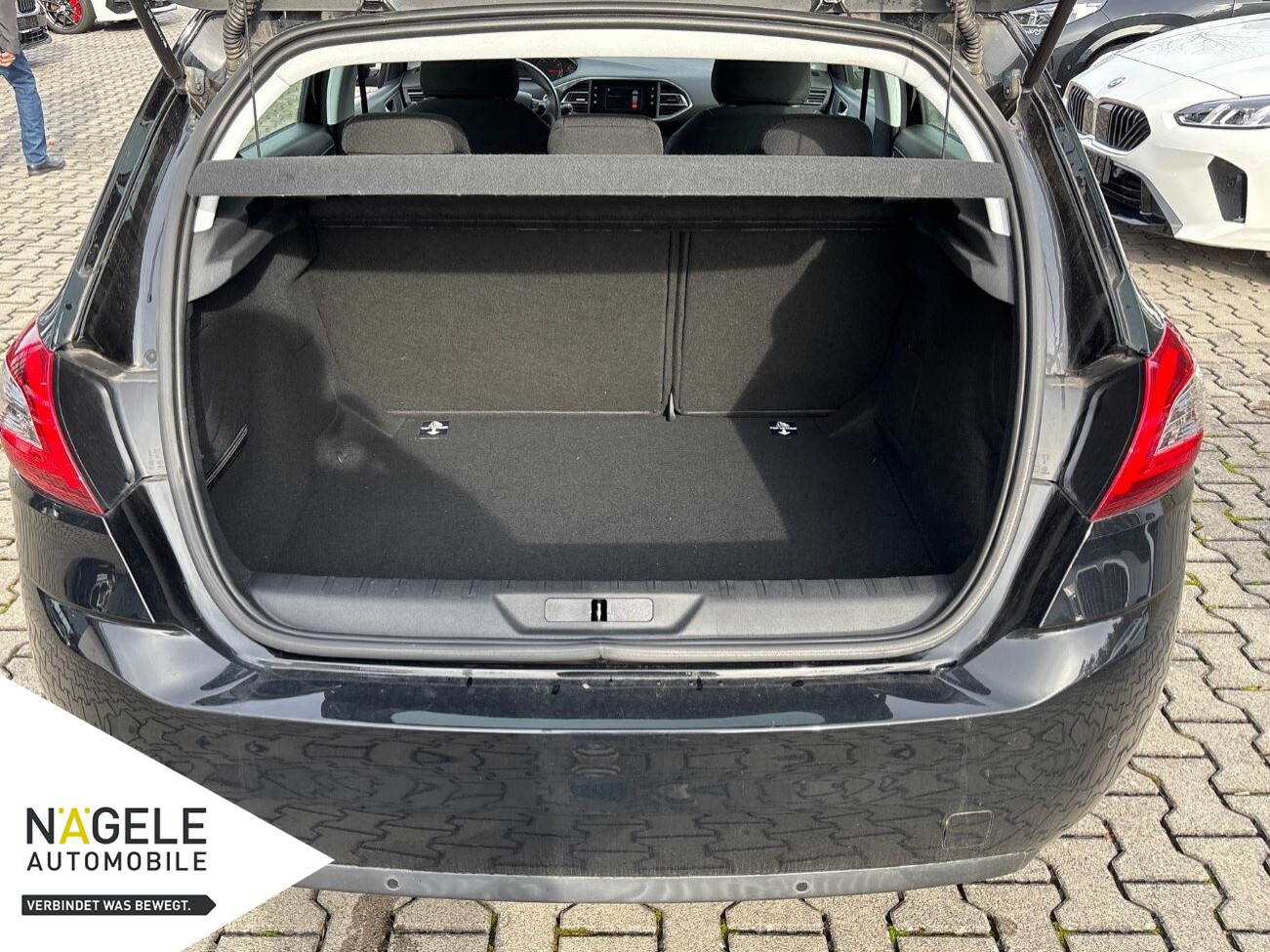 308 1.2 PureTech 130 Active|NAVI+SHZ+TEMPOMAT BC