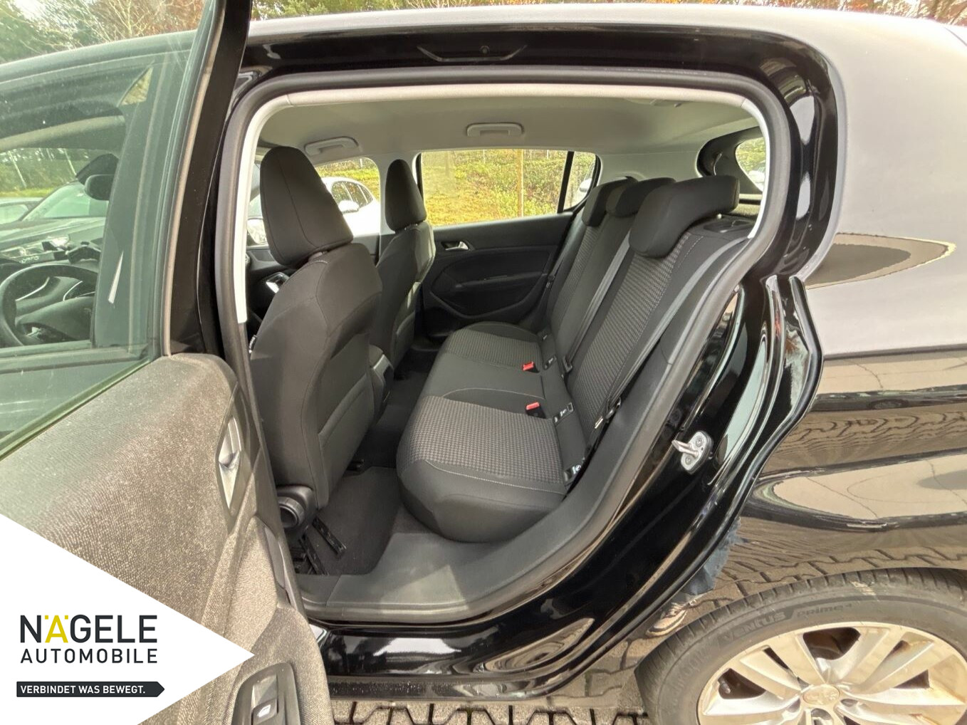 308 1.2 PureTech 130 Active|NAVI+SHZ+TEMPOMAT BC