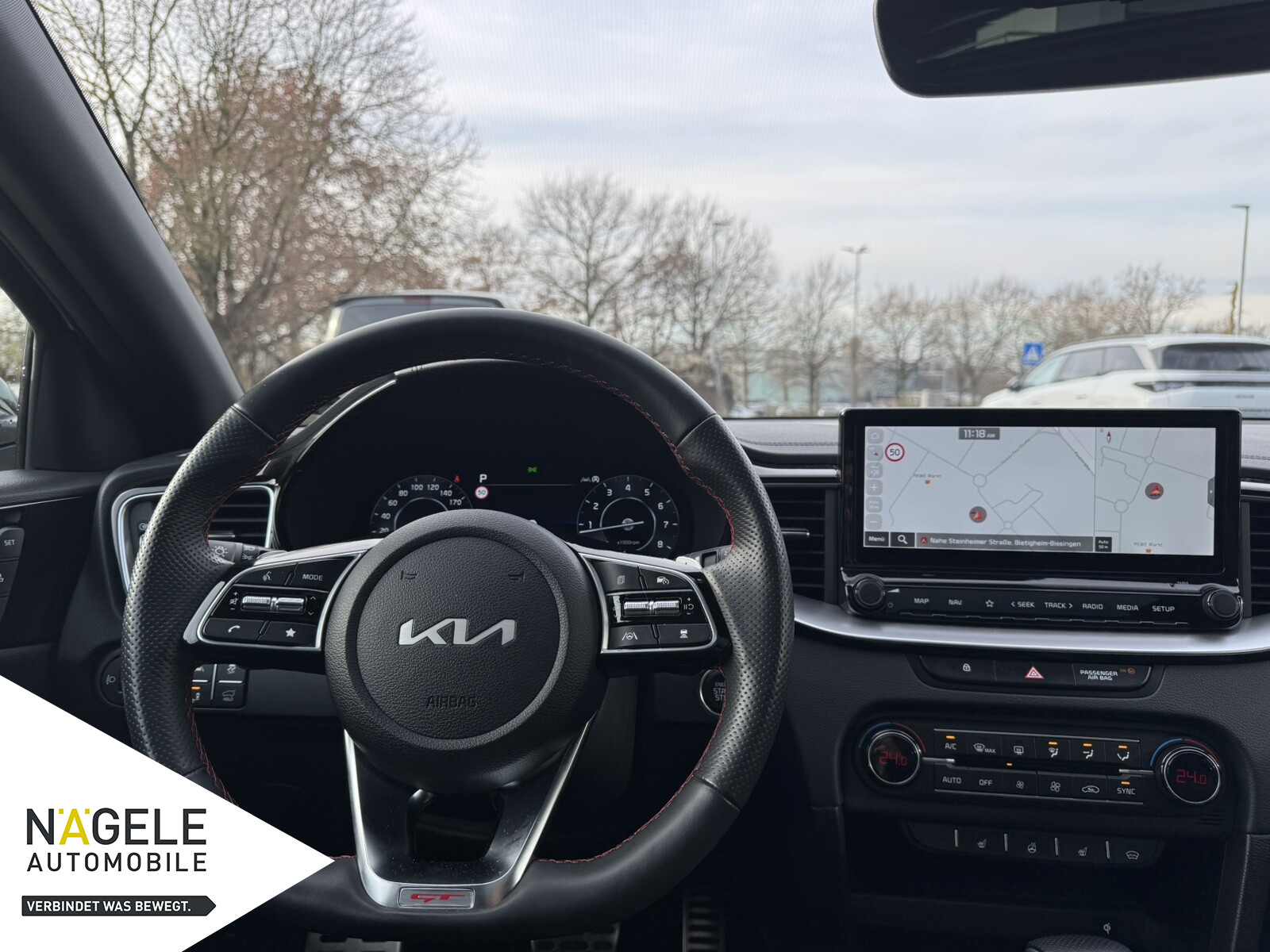 Proceed 1.6 T-GDI DCT GT|Navi| Panoramadach