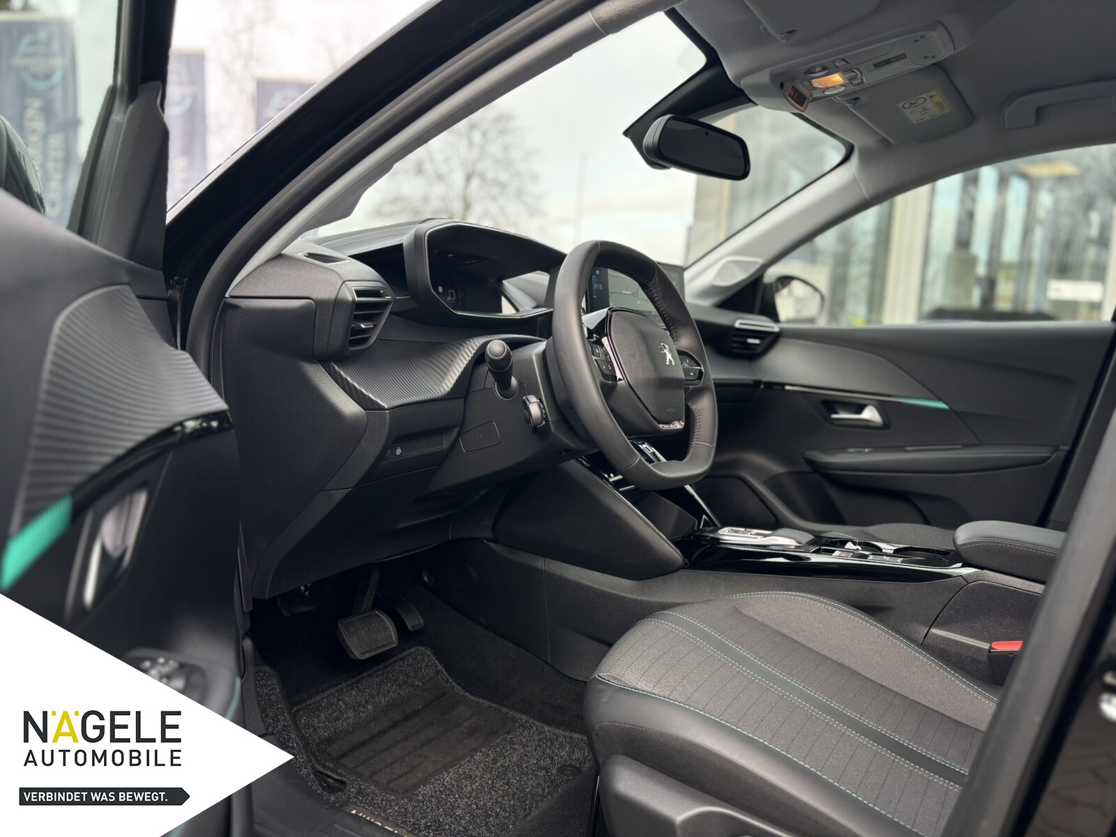 e-208 136 Allure Pack|Navi| Klima|SZH Sitzhzg.