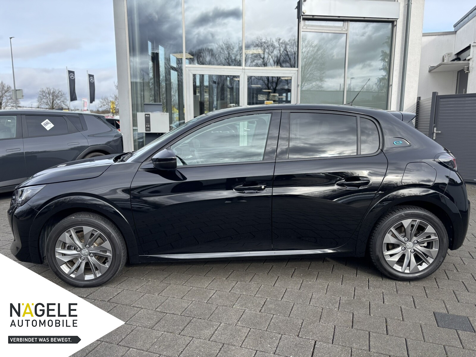 e-208 136 Allure Pack|Navi| Klima|SZH Sitzhzg.