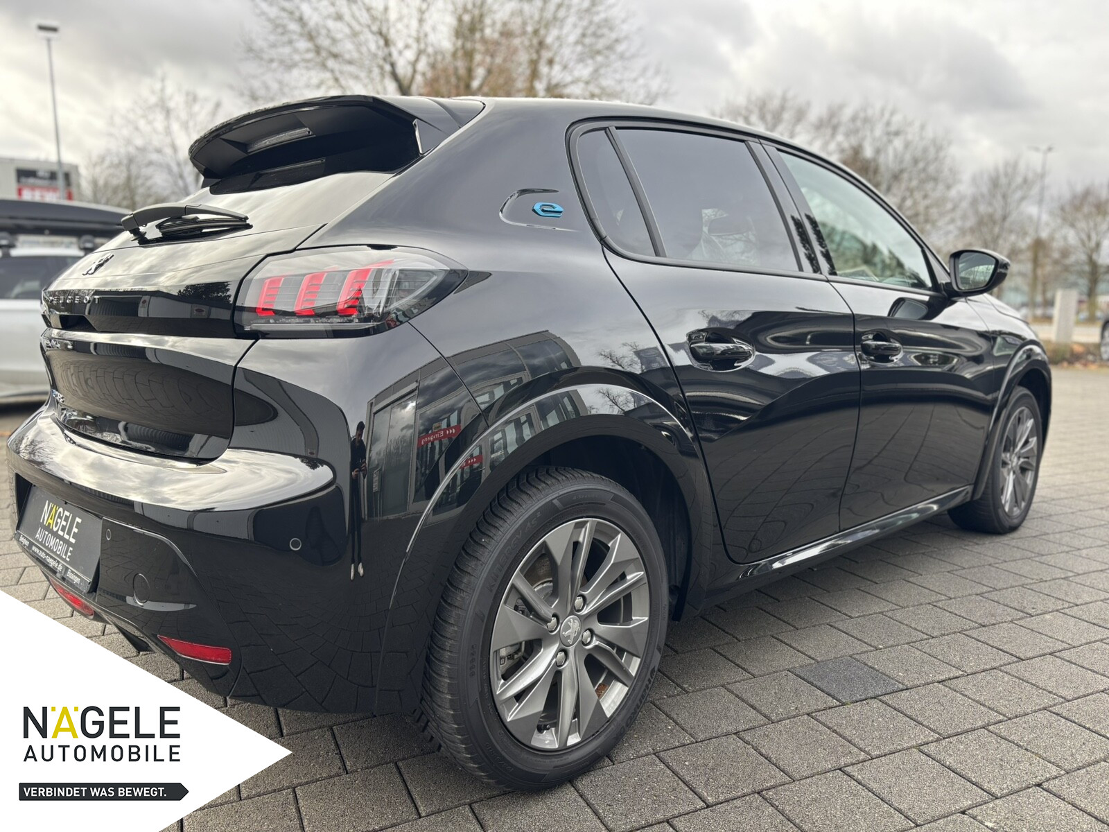 e-208 136 Allure Pack|Navi| Klima|SZH Sitzhzg.